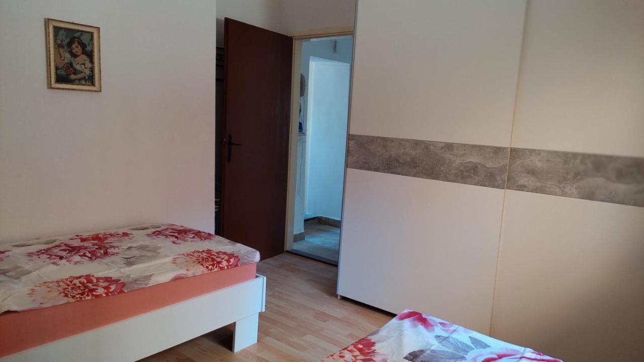 Natali Apartment *